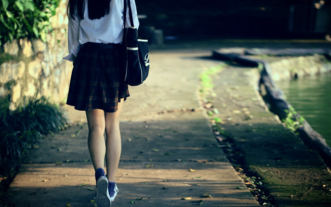 吹过的牛逼，也会随青春一笑了之